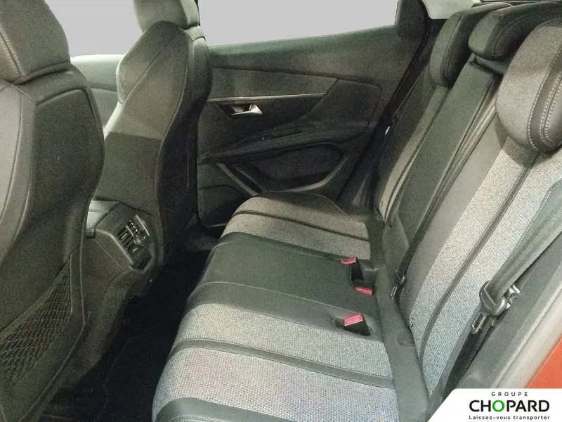 Image secondaire du véhicule 10