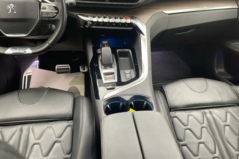 Image secondaire du véhicule 42