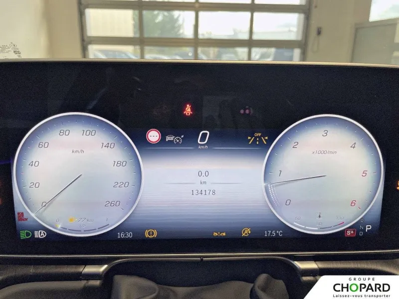 Image secondaire du véhicule 18