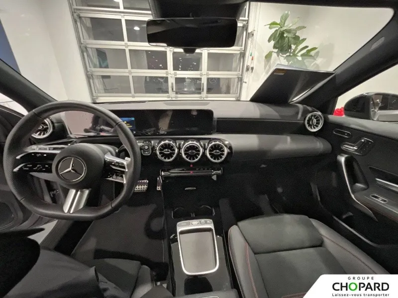 Image secondaire du véhicule 13