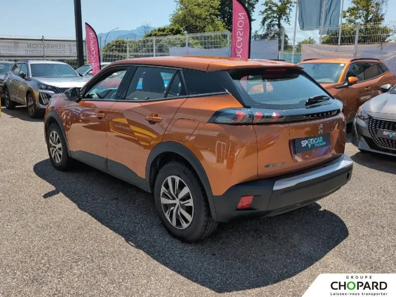 Image secondaire du véhicule 8