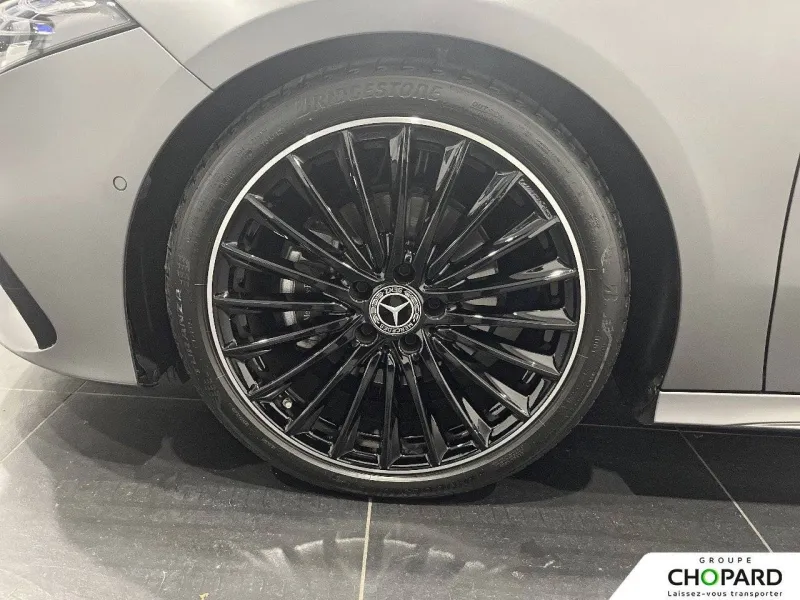 Image secondaire du véhicule 24