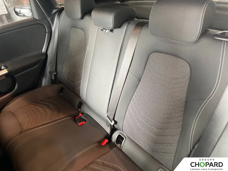 Image secondaire du véhicule 20