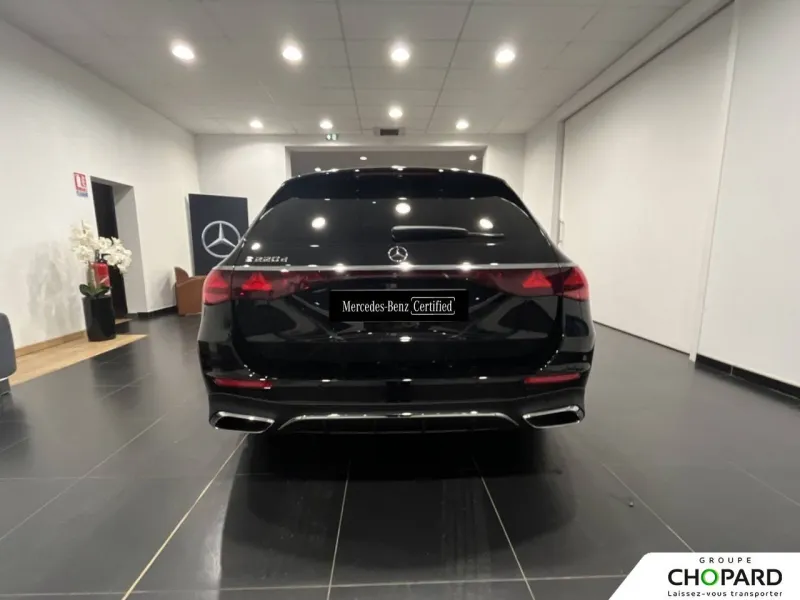 Image secondaire du véhicule 32