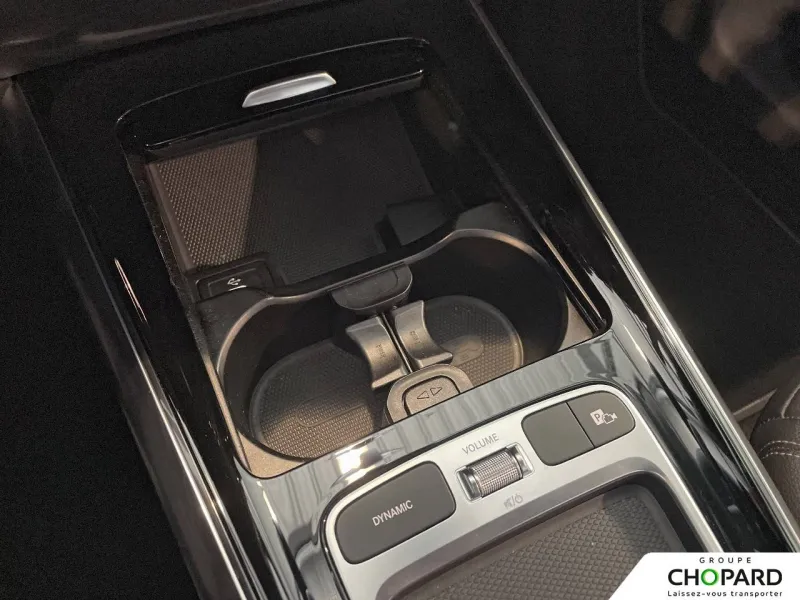 Image secondaire du véhicule 23