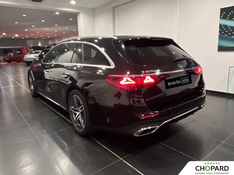 Image secondaire du véhicule 33