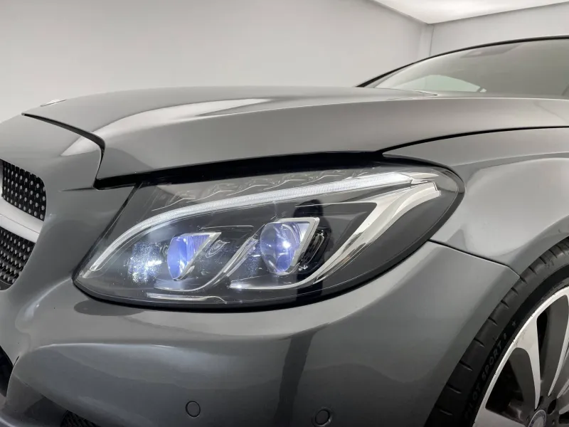 Image secondaire du véhicule 28