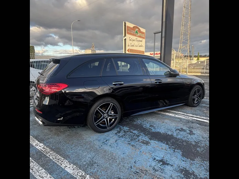 Image secondaire du véhicule 4