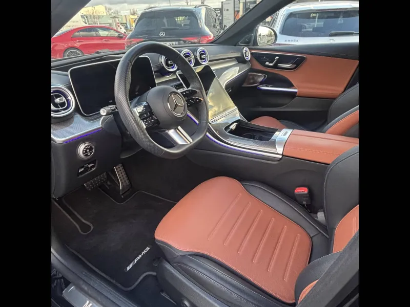 Image secondaire du véhicule 6