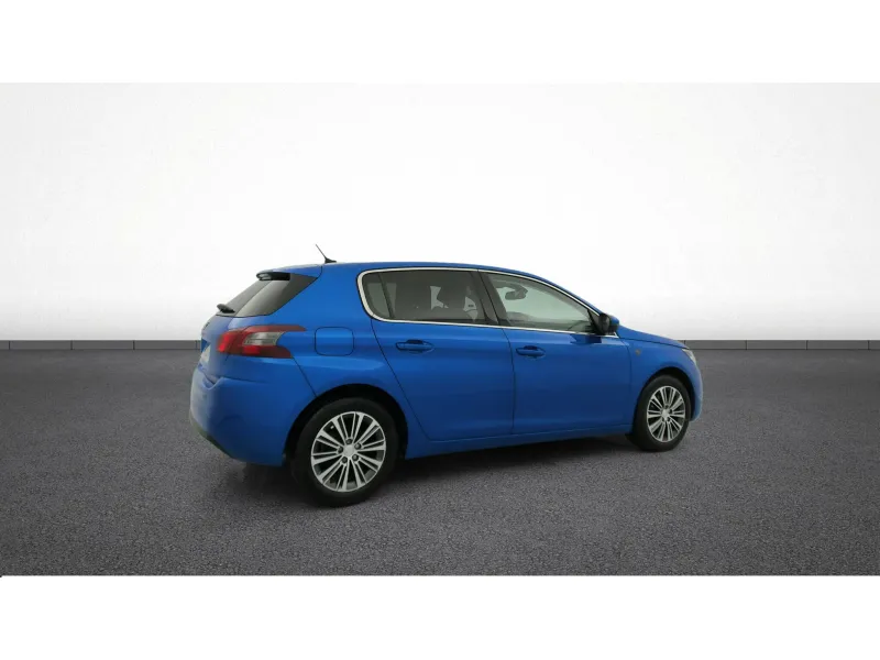 Image secondaire du véhicule 10