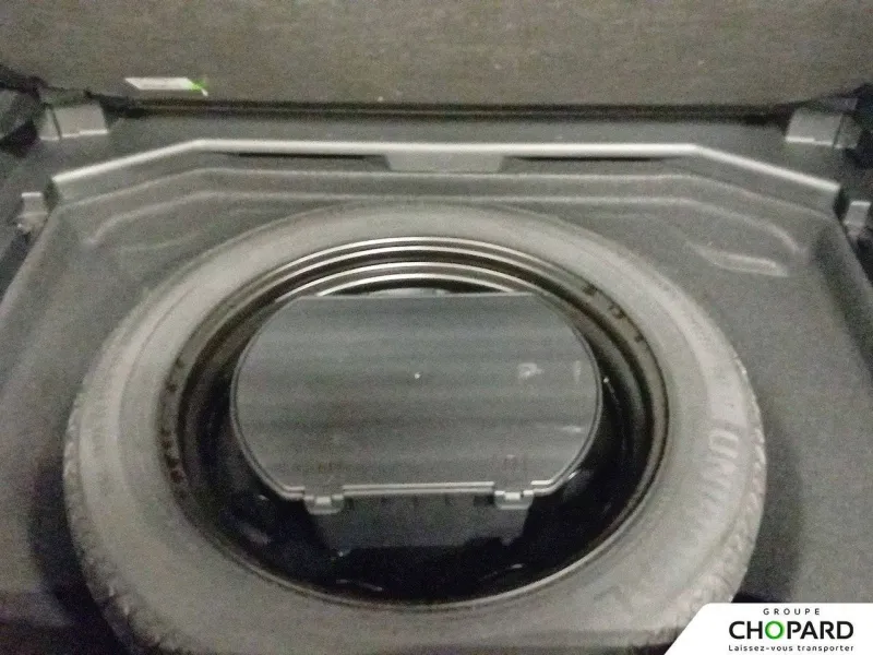 Image secondaire du véhicule 12