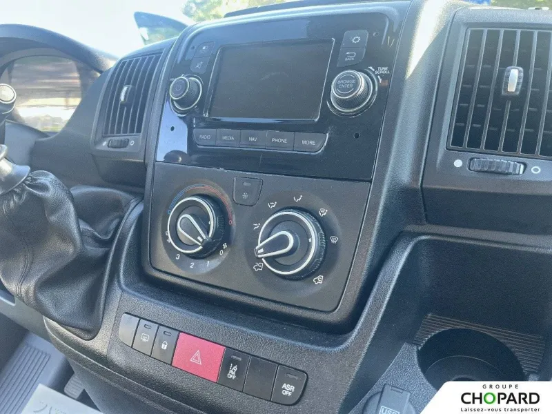 Image secondaire du véhicule 16