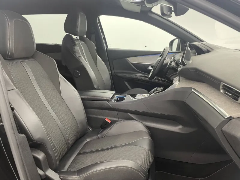 Image secondaire du véhicule 24