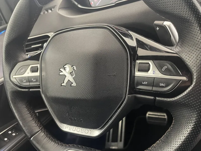 Image secondaire du véhicule 30