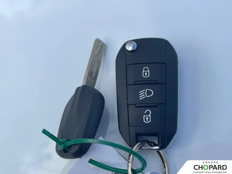 Image secondaire du véhicule 22