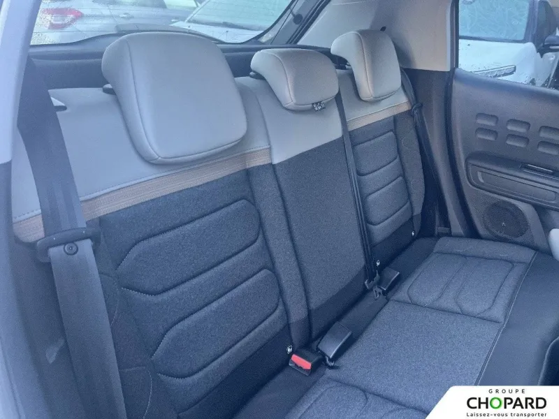 Image secondaire du véhicule 21