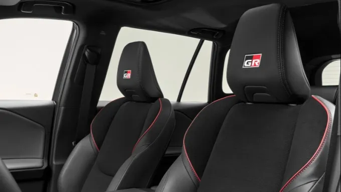 Toyota RAV4 GR Sport : Sieges