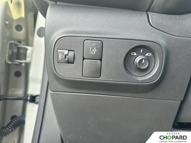 Image secondaire du véhicule 12