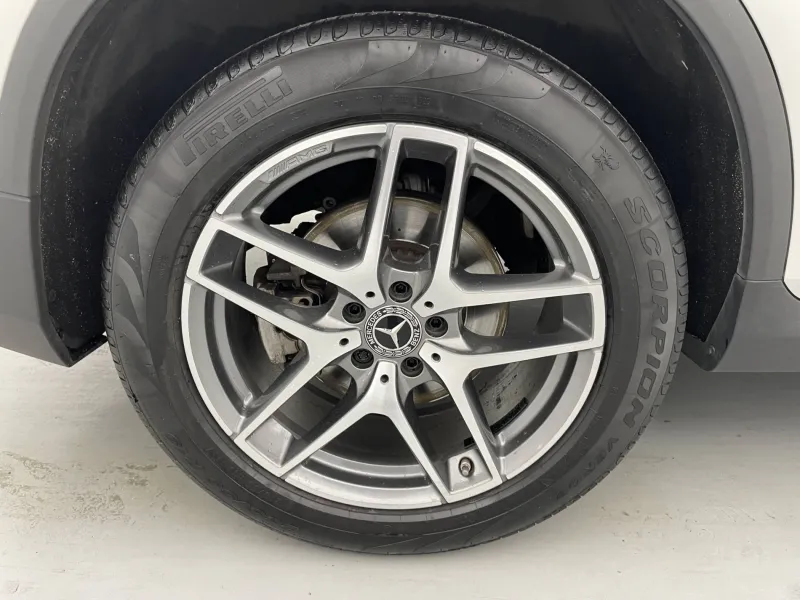 Image secondaire du véhicule 20