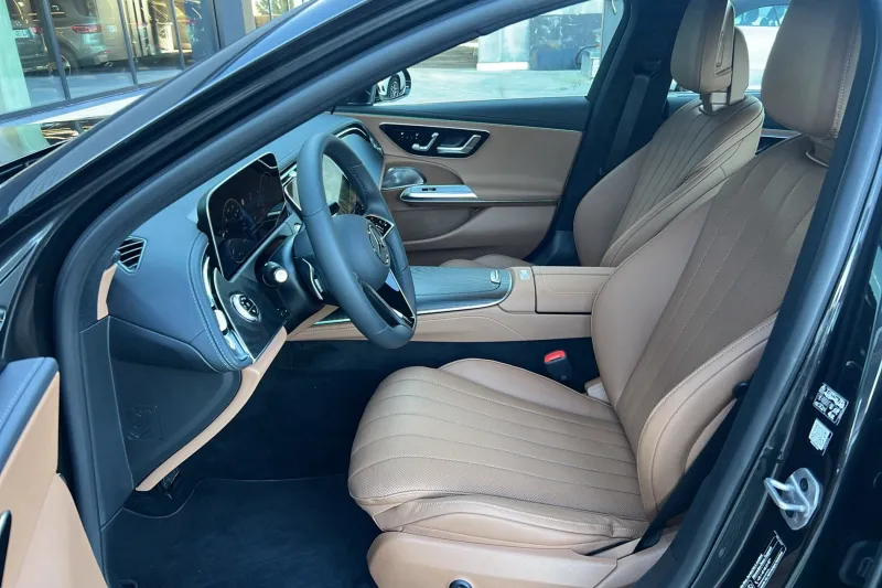 Image secondaire du véhicule 11