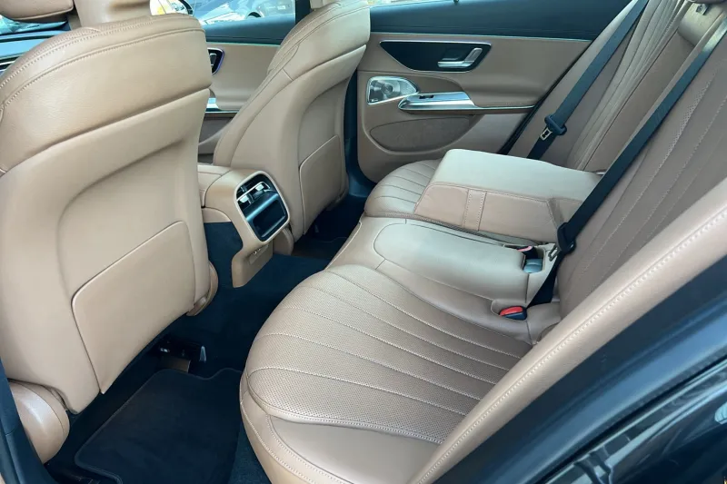 Image secondaire du véhicule 33