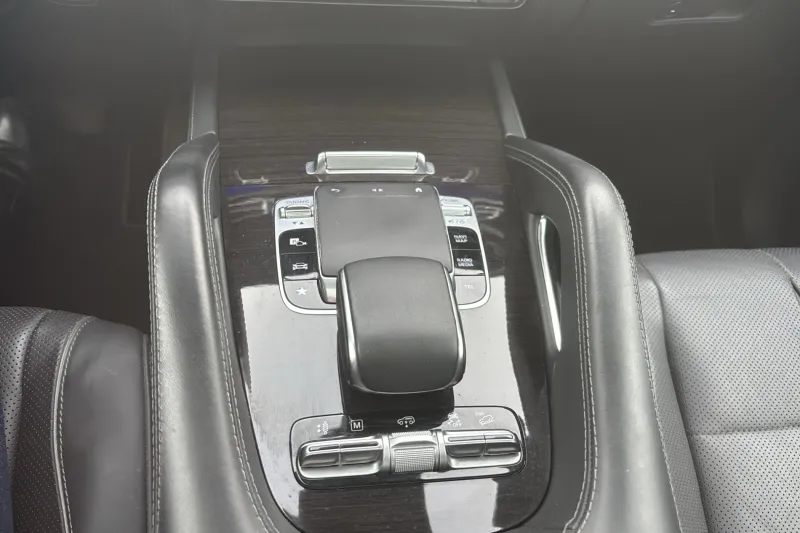 Image secondaire du véhicule 18