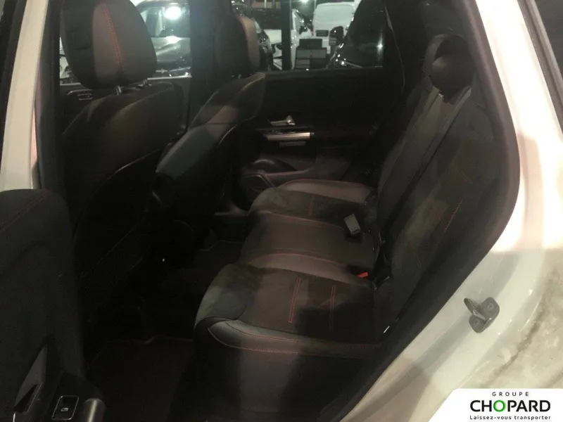 Image secondaire du véhicule 19