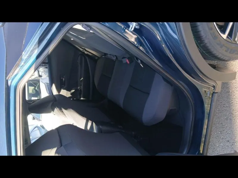 Image secondaire du véhicule 12