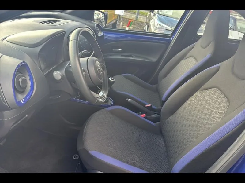 Image secondaire du véhicule 11