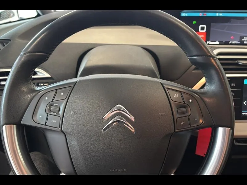 Image secondaire du véhicule 20