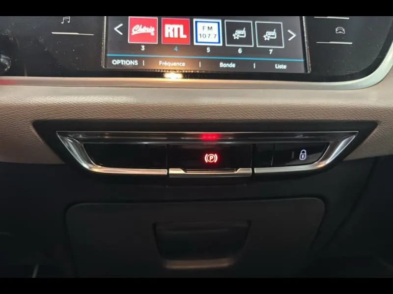 Image secondaire du véhicule 21