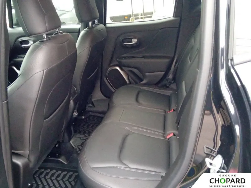 Image secondaire du véhicule 12