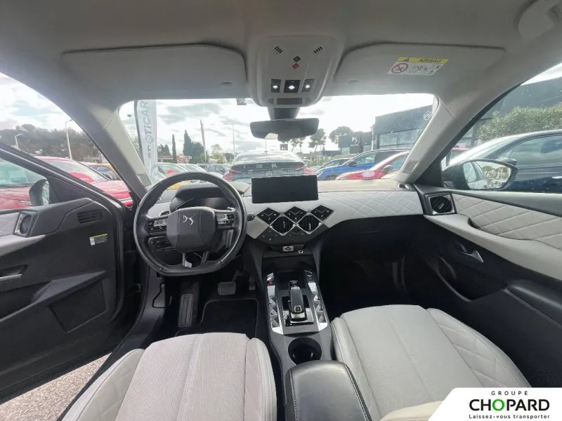 Image secondaire du véhicule 9