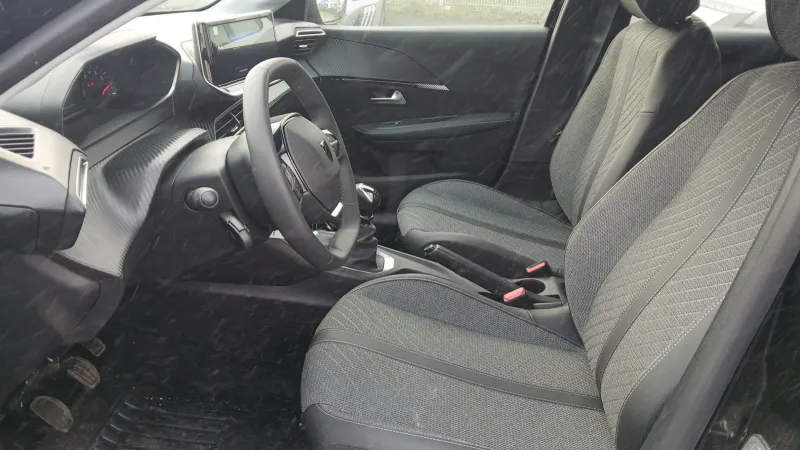 Image secondaire du véhicule 11