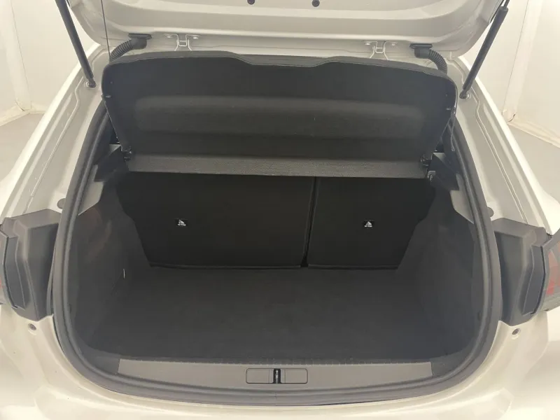 Image secondaire du véhicule 14