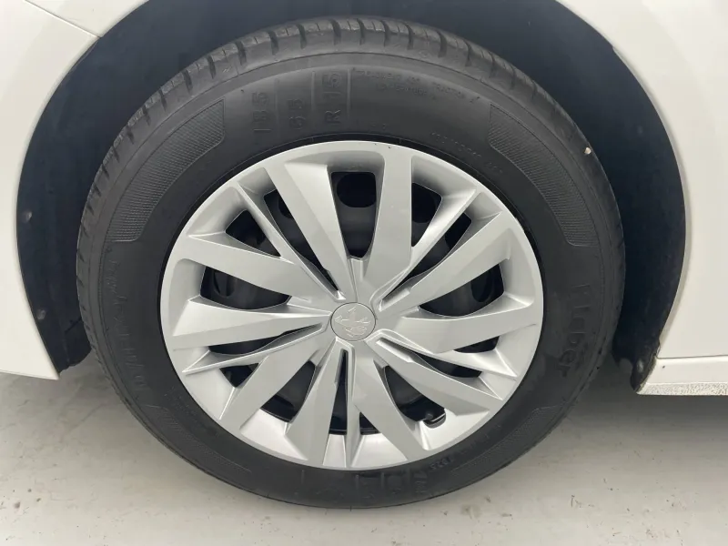 Image secondaire du véhicule 18