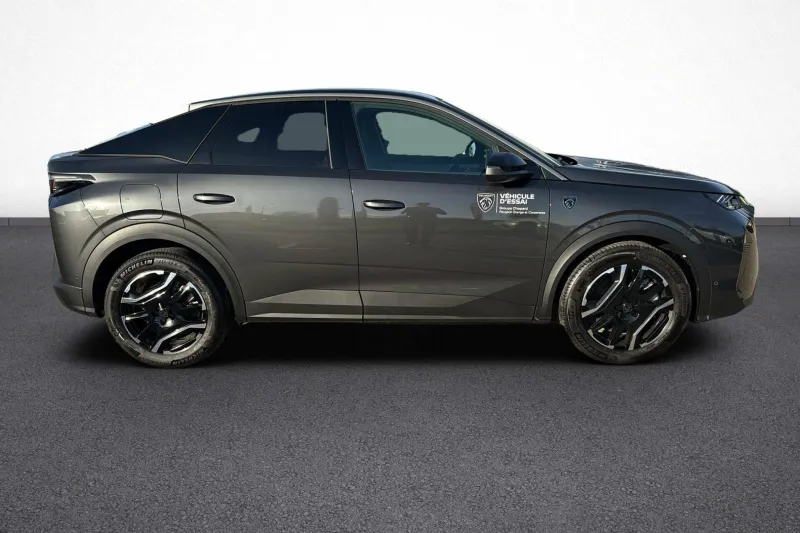 Image secondaire du véhicule 3