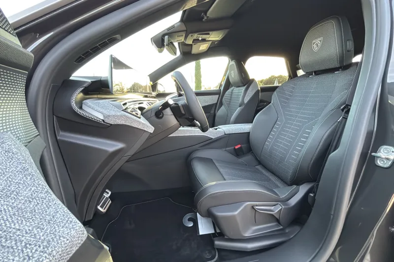 Image secondaire du véhicule 10