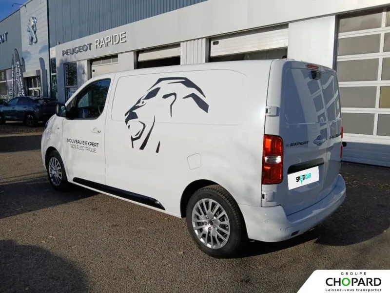 Image secondaire du véhicule 31