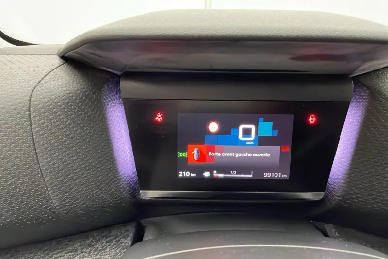 Image secondaire du véhicule 18