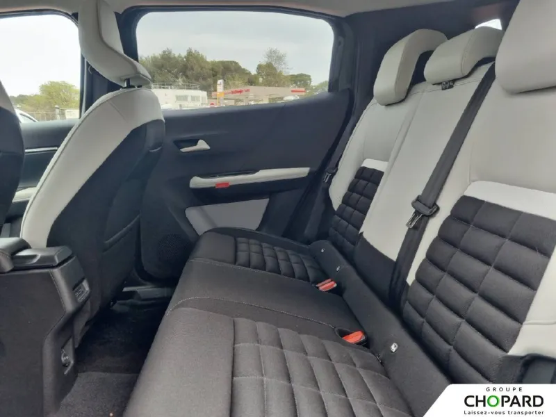 Image secondaire du véhicule 12