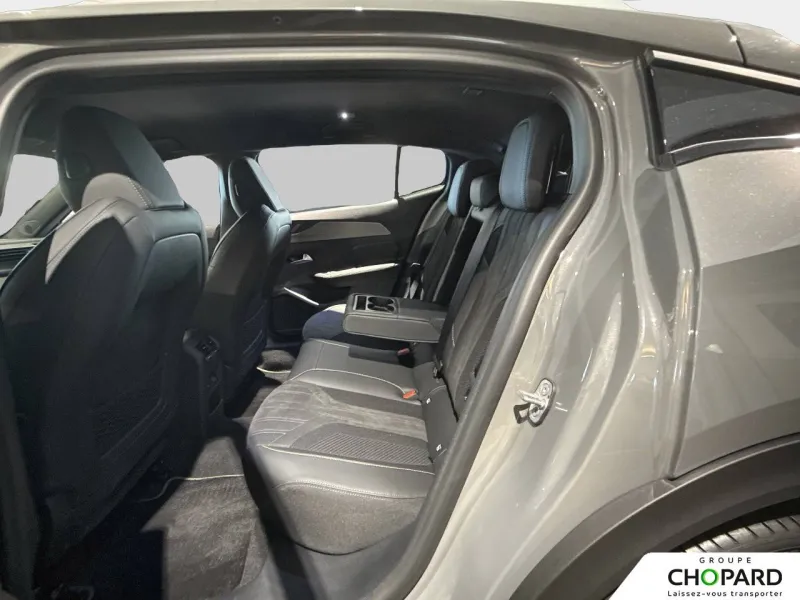 Image secondaire du véhicule 12