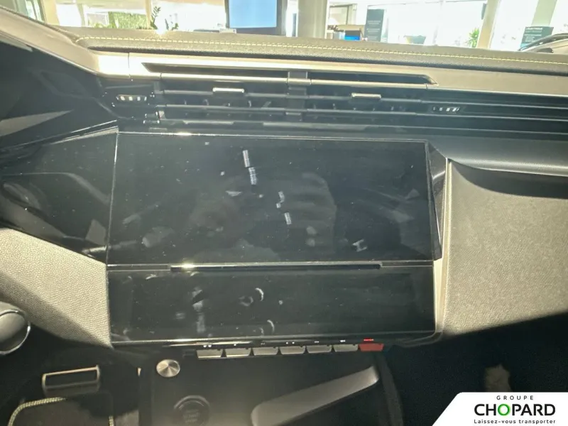 Image secondaire du véhicule 14