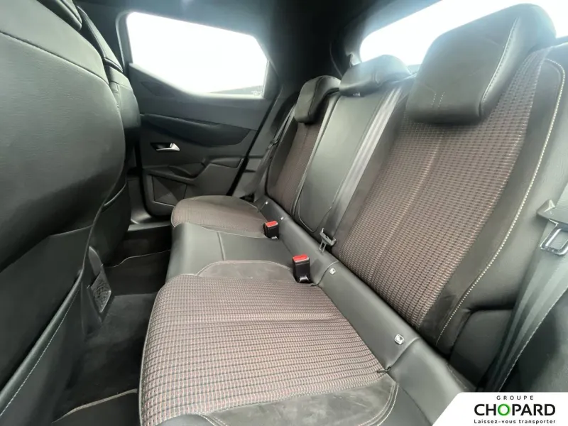 Image secondaire du véhicule 11