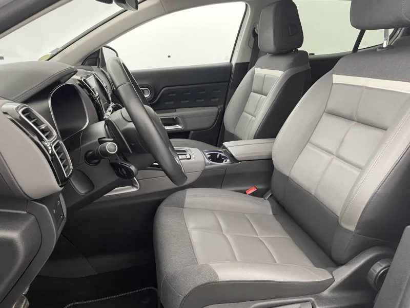 Image secondaire du véhicule 15