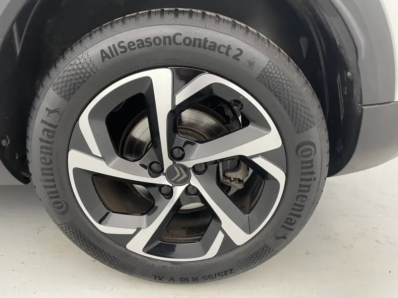 Image secondaire du véhicule 17