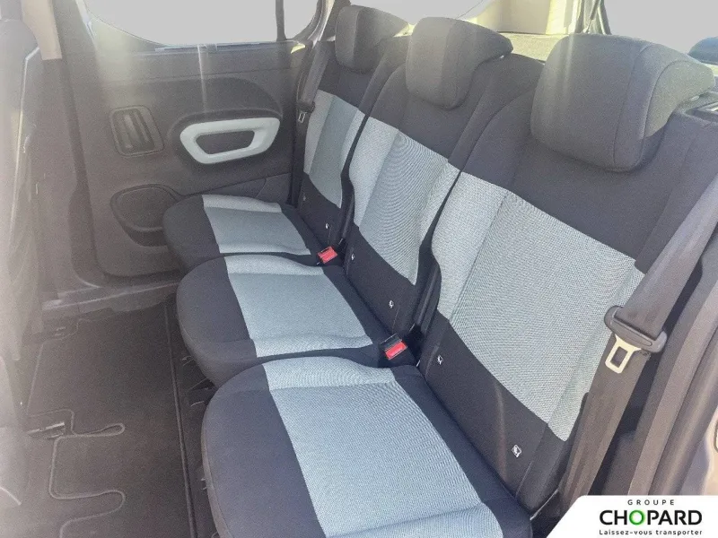 Image secondaire du véhicule 10