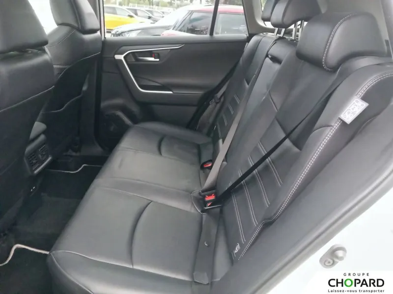 Image secondaire du véhicule 11