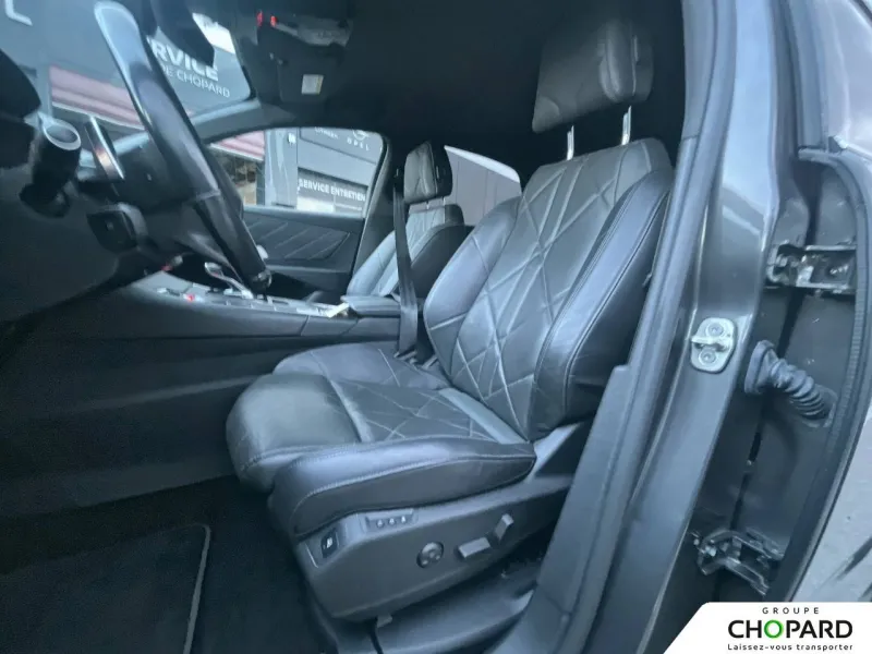 Image secondaire du véhicule 10