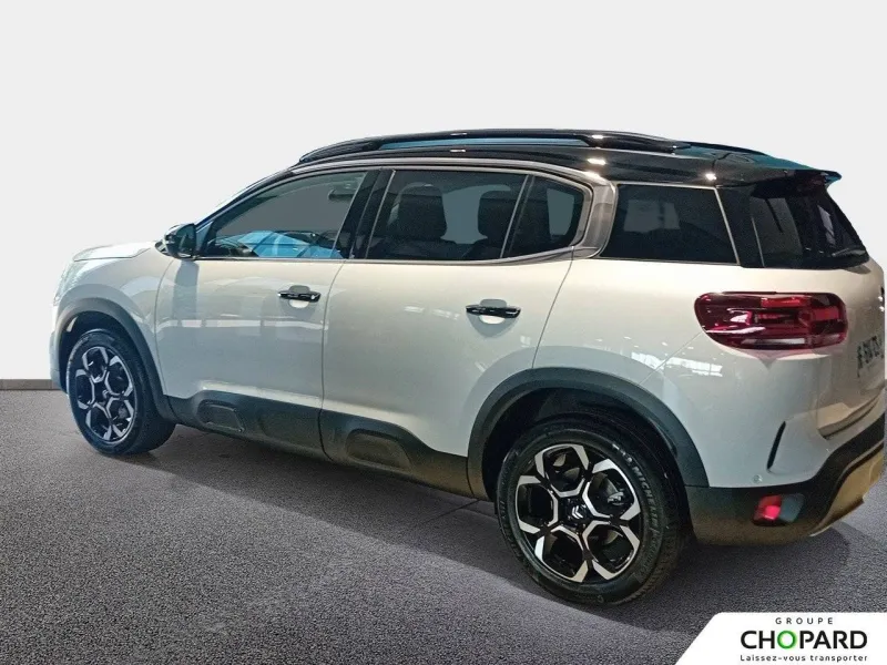 Image secondaire du véhicule 11